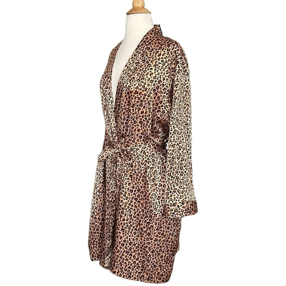 MORGAN TAYLOR Intimates Silky Animal Print Wrap Robe Layer Topper Jacket Size XL - Picture 5 of 16